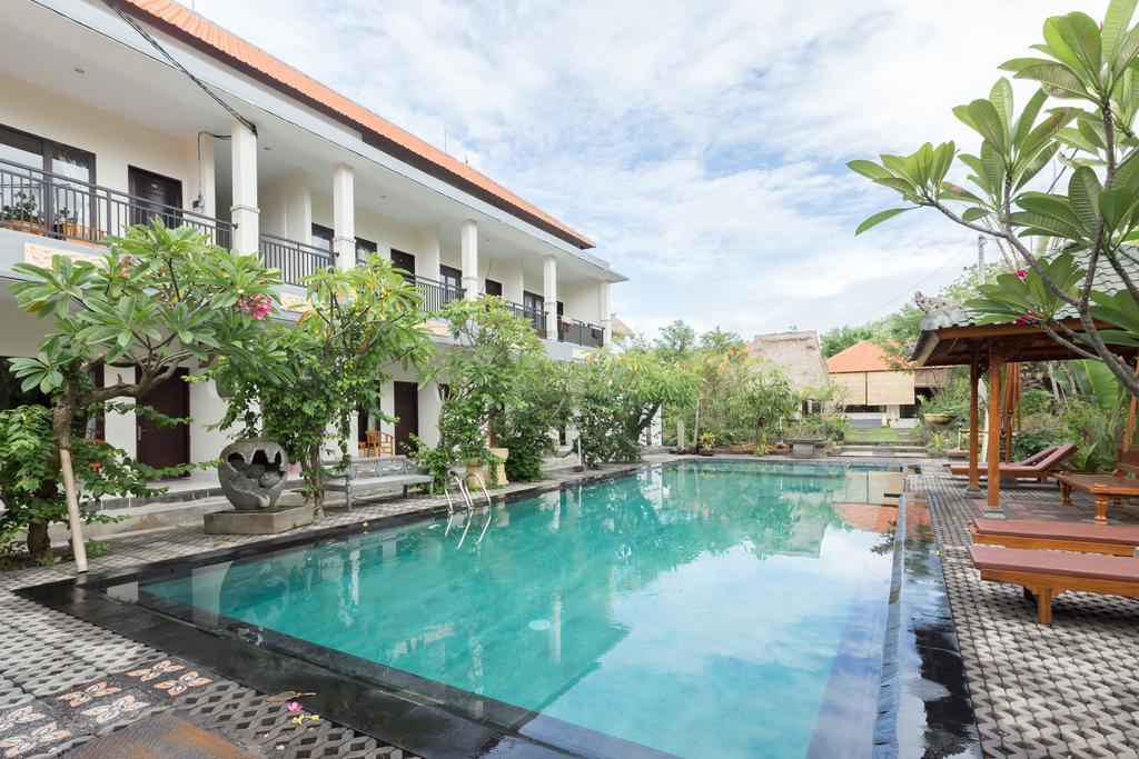 Puri Kelapa By Bukitvista Hotel Uluwatu Buitenkant foto